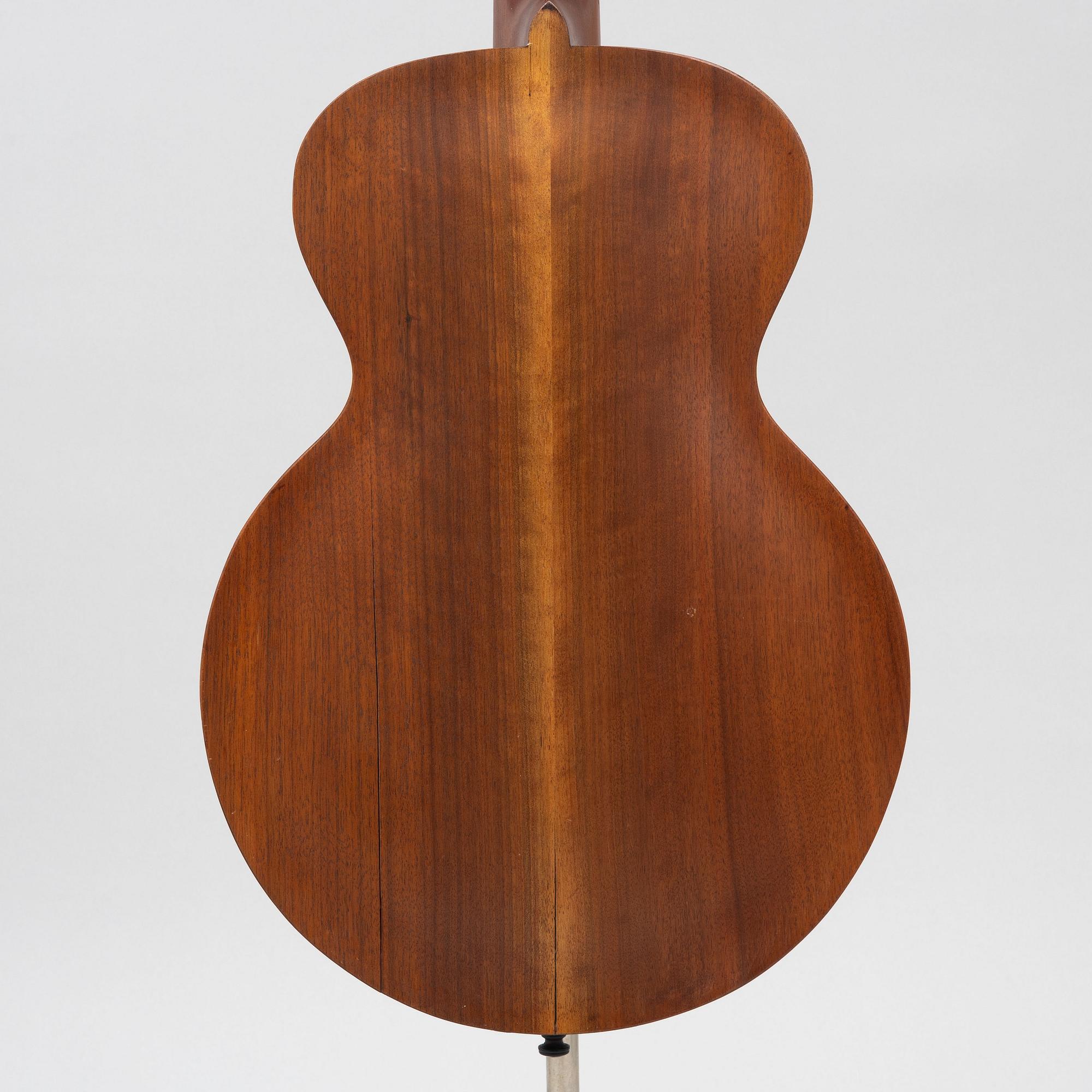 Gibson, "L-1", acoustic guitar, 1912, USA.