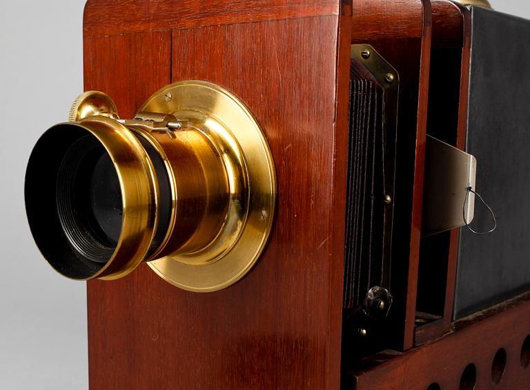 SKIOPTIKON/LATERNA MAGICA med BILDER, 1800-tal.