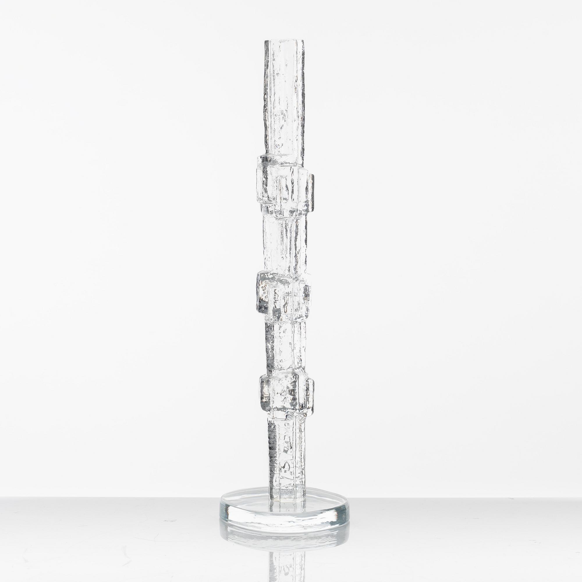 Edvin Öhrström, "Vertikal accent i kristall", skulptur, glas, Lindshammars glasbruk, 1988.,