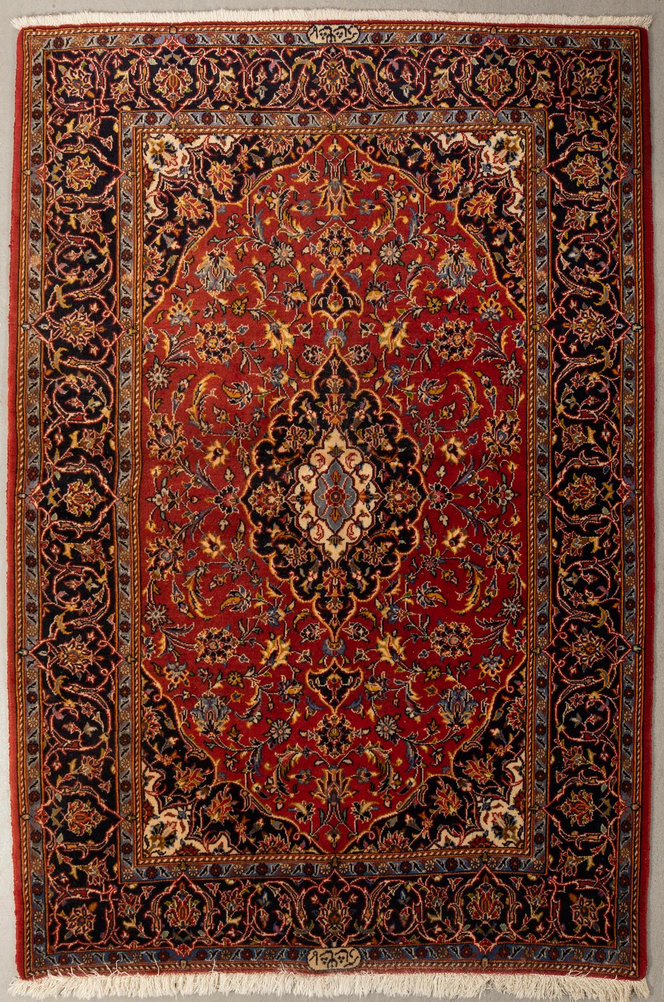 Oriental rug, old, signed, approx. 170x122 cm.