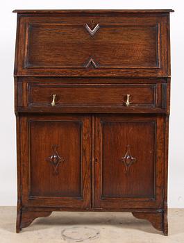 VITRINSKÅP, tidigt 1900-tal.