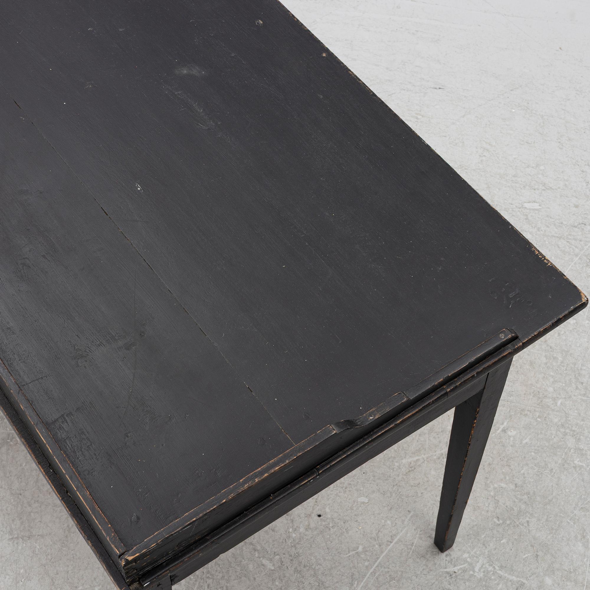 Skrivbord, 1800-talets hälft.