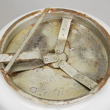 Paavo Tynell, taklampor, ett par, modell 80112-30 Idman 1900-talets mitt.