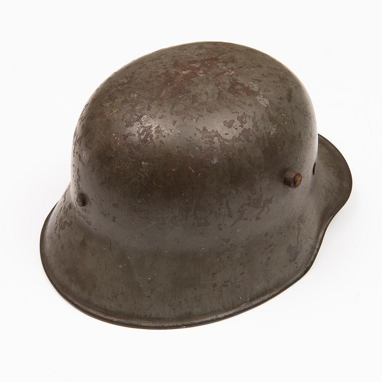 A German/Finnish model 1918 helmet.