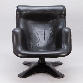 YRJÖ KUKKAPURO, fåtölj, "Karusell", Haimi 1960-talets slut.