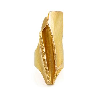 Björn Weckström, a "Lord of the Rings" 14K gold ring, Lapponia 1973.