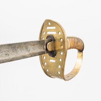 Sablar, 2 st, svenska, m1867-93 för kavalleriet, med baljor.