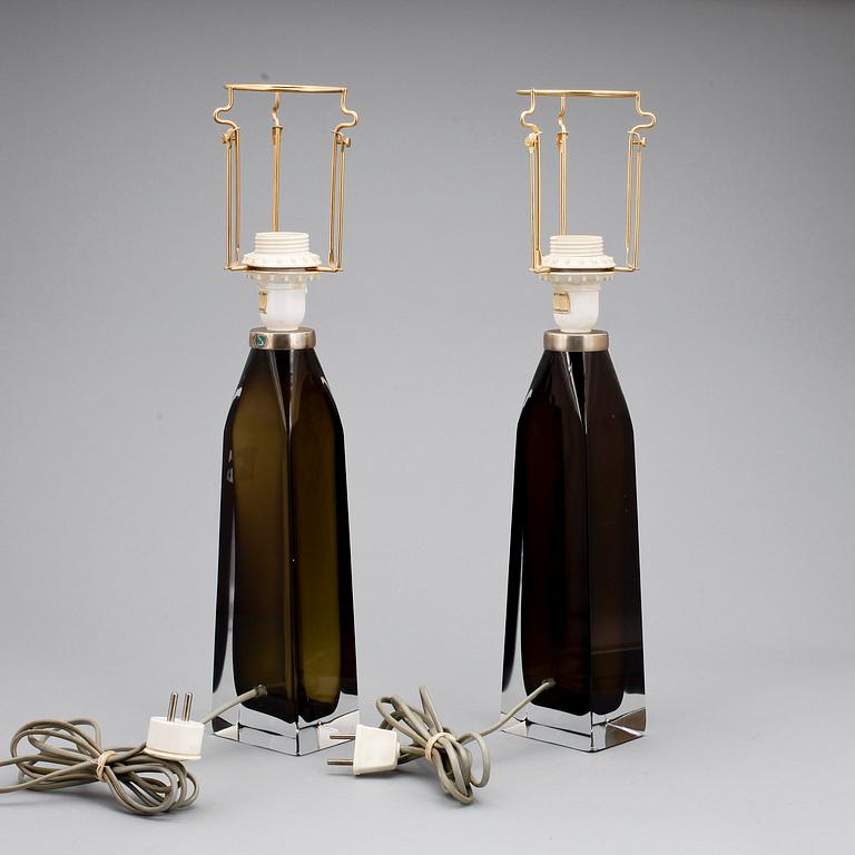 BORDSLAMPOR, ett par, glas, Carl Fagerlund, Orrefors.