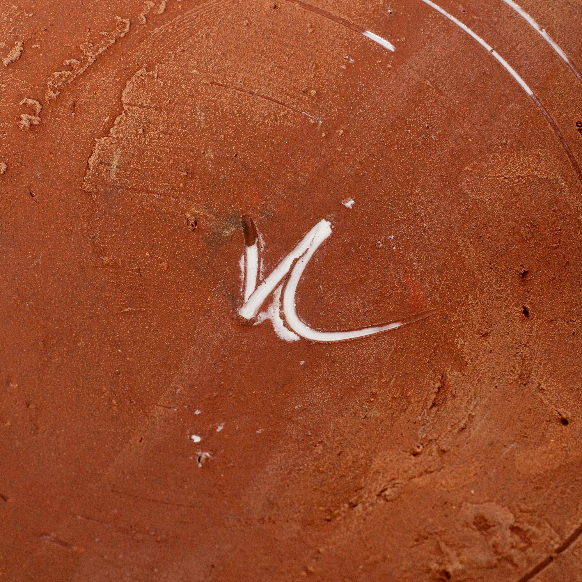 Kennet Williamsson, fyra keramiska objekt, varav tre signerade.