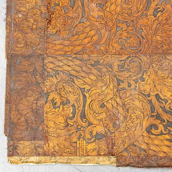GILT LEATHER/WALLPAPER, probably Italy 17/18th century.