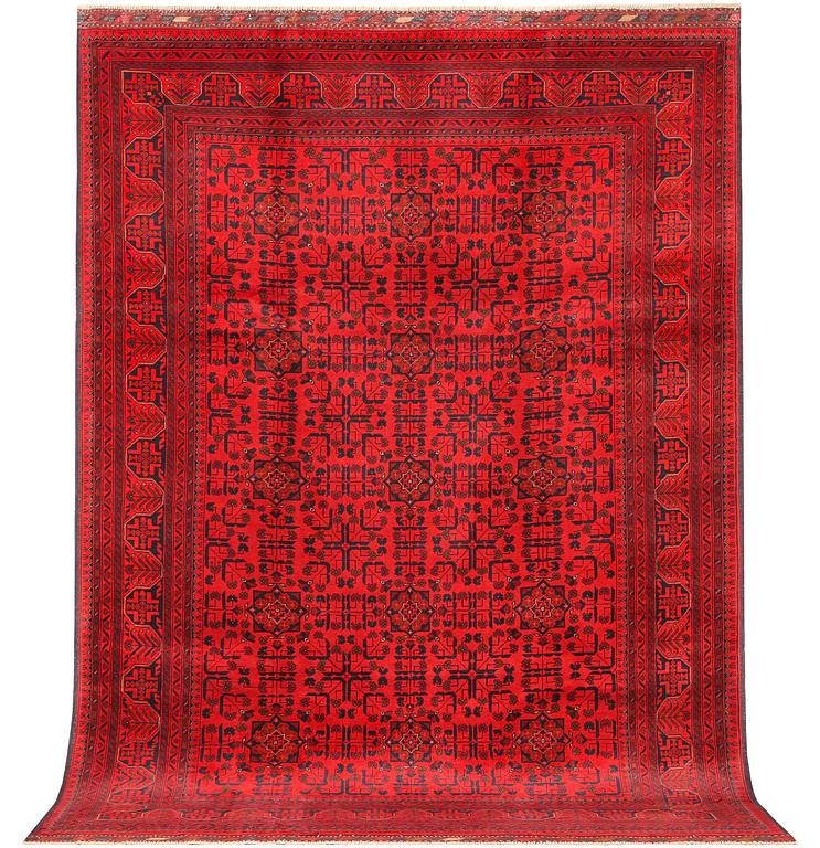 An Afghan Mamluk carpet, c. 292 x 204 cm.