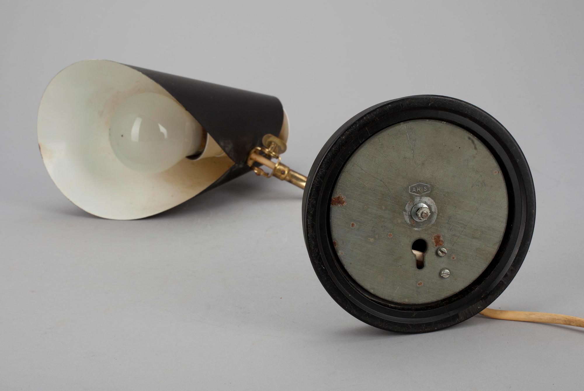 BORDSLAMPA, mässing och plåt, 1900-talets mitt.