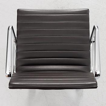 Charles & Ray Eames, kontorsstol, EA 117, Vitra, 2019.