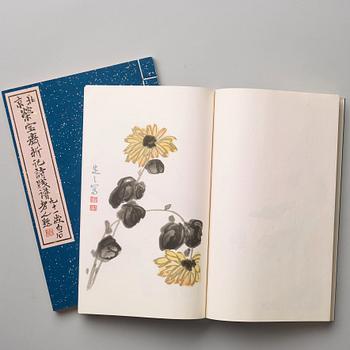 Book, two volumes with 80 woodcuts in colours, 'Beijing Rongbaozhaixinji Shijianpu', Beijing 1955.