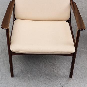 A pair of easy chairs, Ole Wanscher, Poul Jeppesen, Denmark.