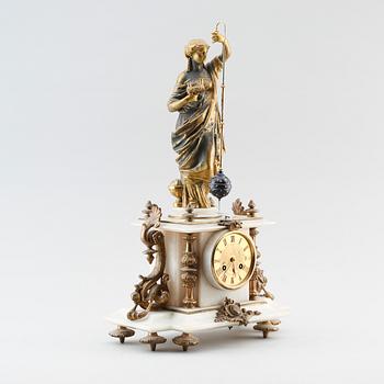 BORDSPENDYL, alabaster och förgylld metall, Frankrike, 1800-talets andra hälft.