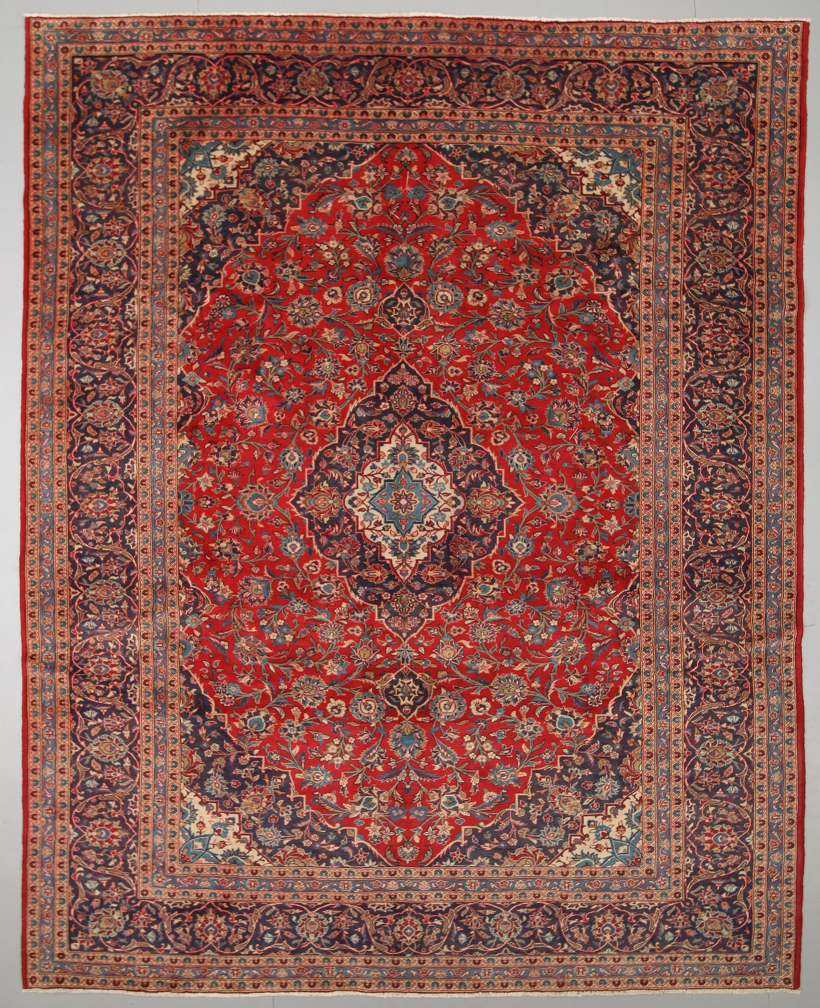 MATTA, Ardekan, ca 359 x 250 cm.