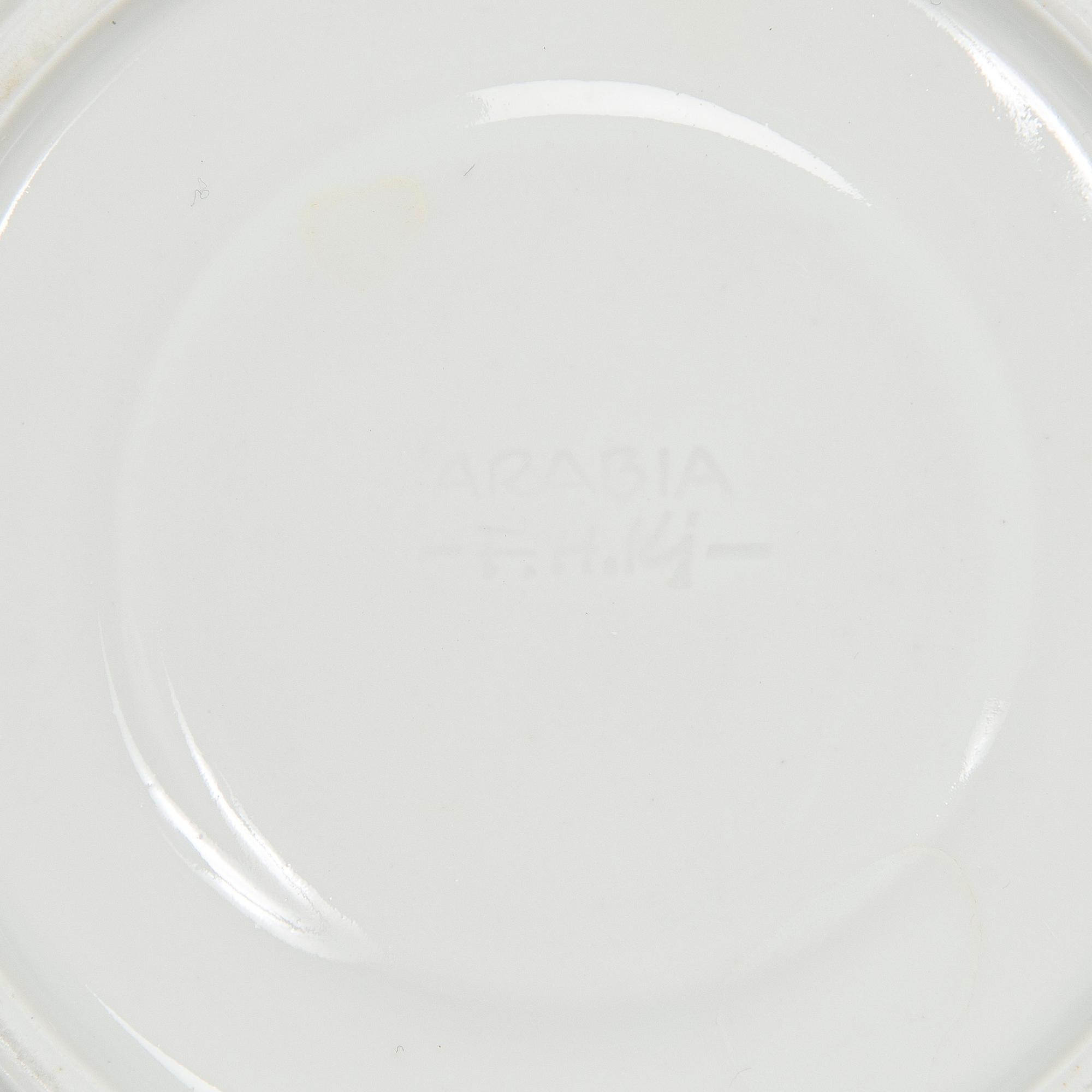 Friedl Holzer-Kjellberg, kaffe- och teservis, 32 dlr, risporslin, signerat i godset F.H.Kj Arabia Finland.