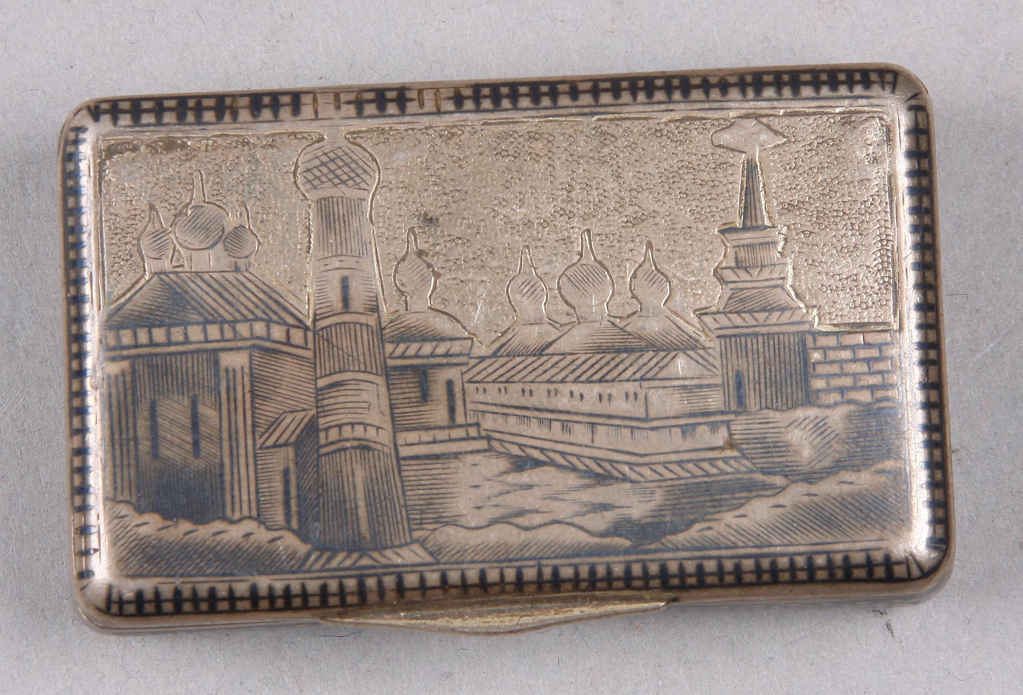 SNUSDOSA, silver, Ryssland, otydl årtal 183?.