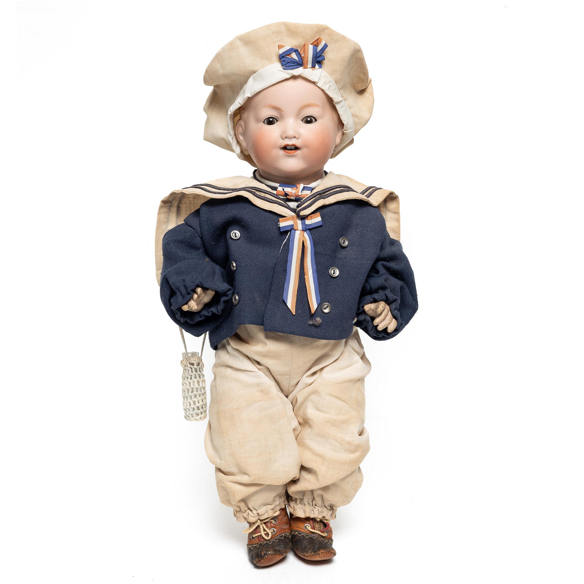 Armand Marseille, doll, "352", Germany, ca 1930.