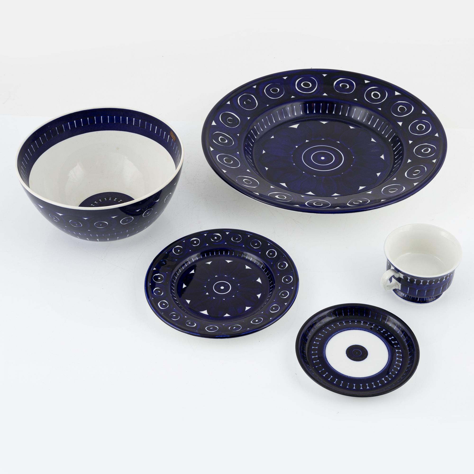 Ulla Procopé, servis 36 delar, porslin, "Valencia" Arabia, Finland.