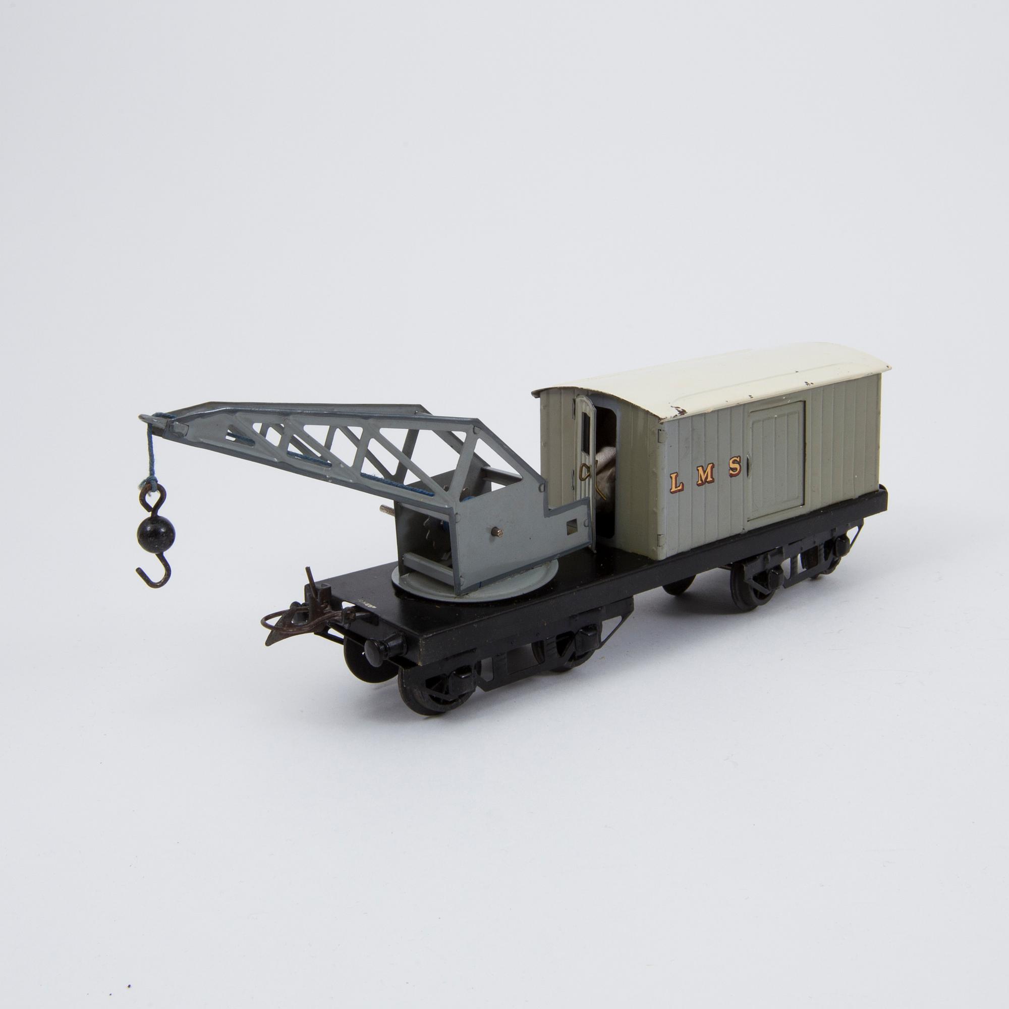 Twelve O-gauge Hornby train wagons England 1930s.