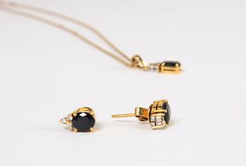 SMYCKEGARNITYR, 4 delar, 18K guld med safirer och briljanter.