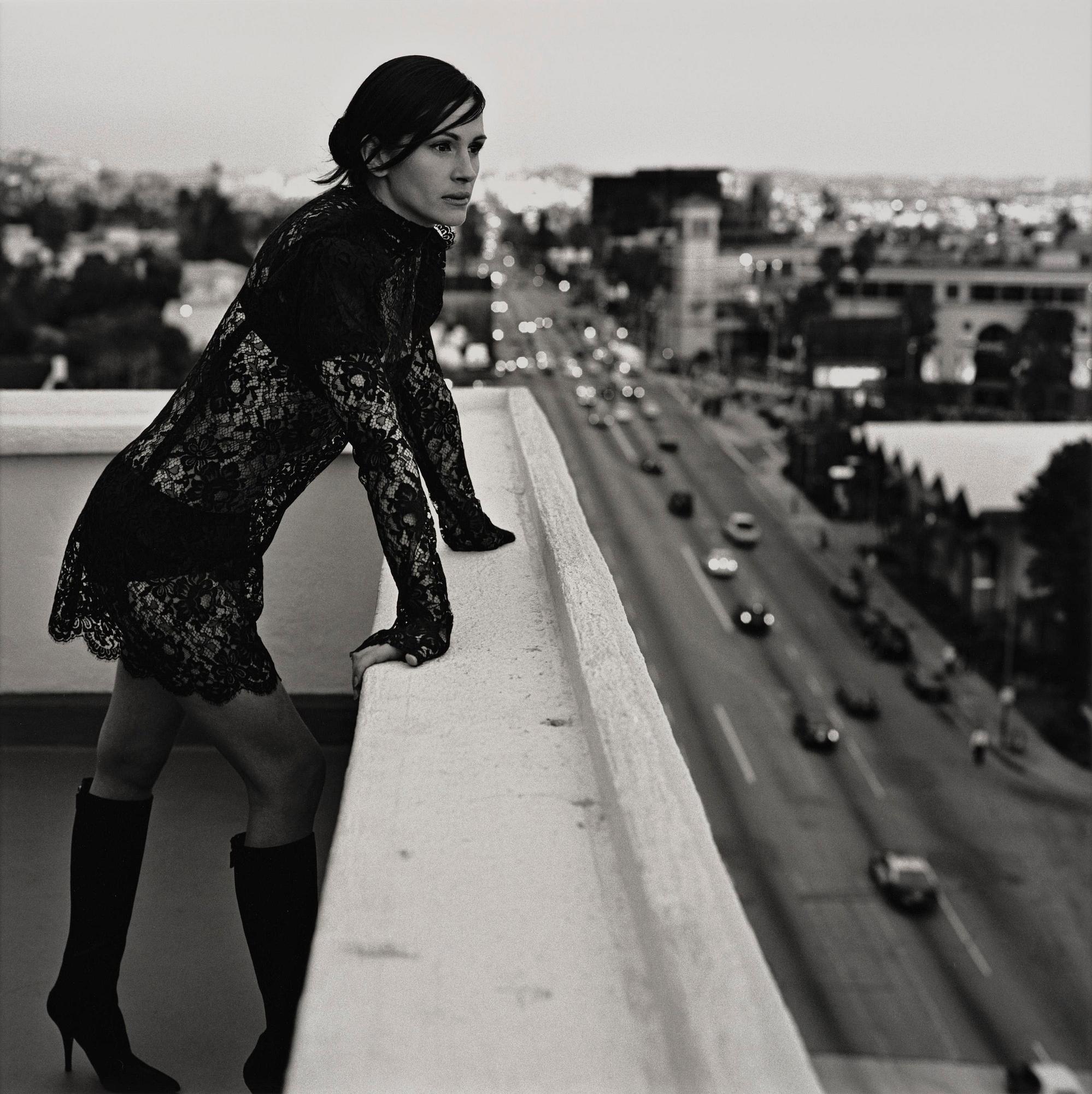 Mikael Jansson, "Julia Roberts, #1, Chateau Marmont, Los Angeles", 2001.