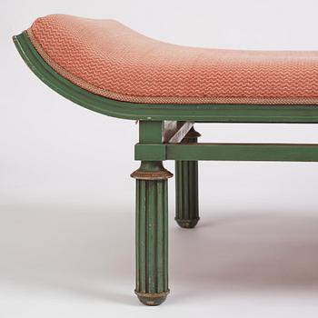 Swedish Grace, a lacquered daybed, 1920-30s.