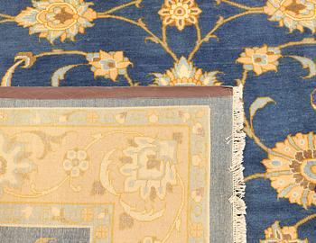 A carpet, Zigler design, approx. 317 x 252 cm.