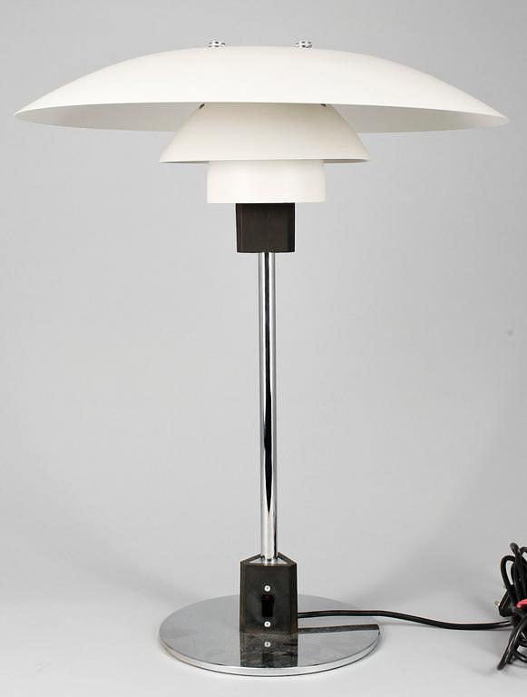 BORDSLAMPA, PH 4/3, Poul Henningsen för Louis Poulsen, Danmark, sannolikt 80-tal.