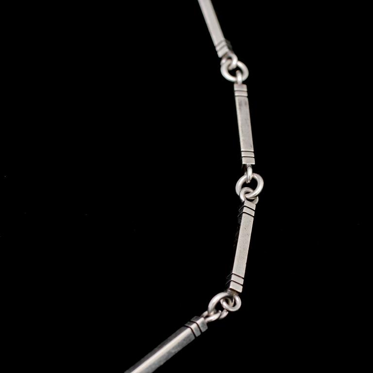 COLLIER, silver, Silversmedjan Sparrhornet, Göteborg, 1958. Vikt 24 g.