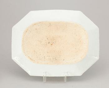 STEKFAT, porslin, Qianlong, Kina 1700-tal.