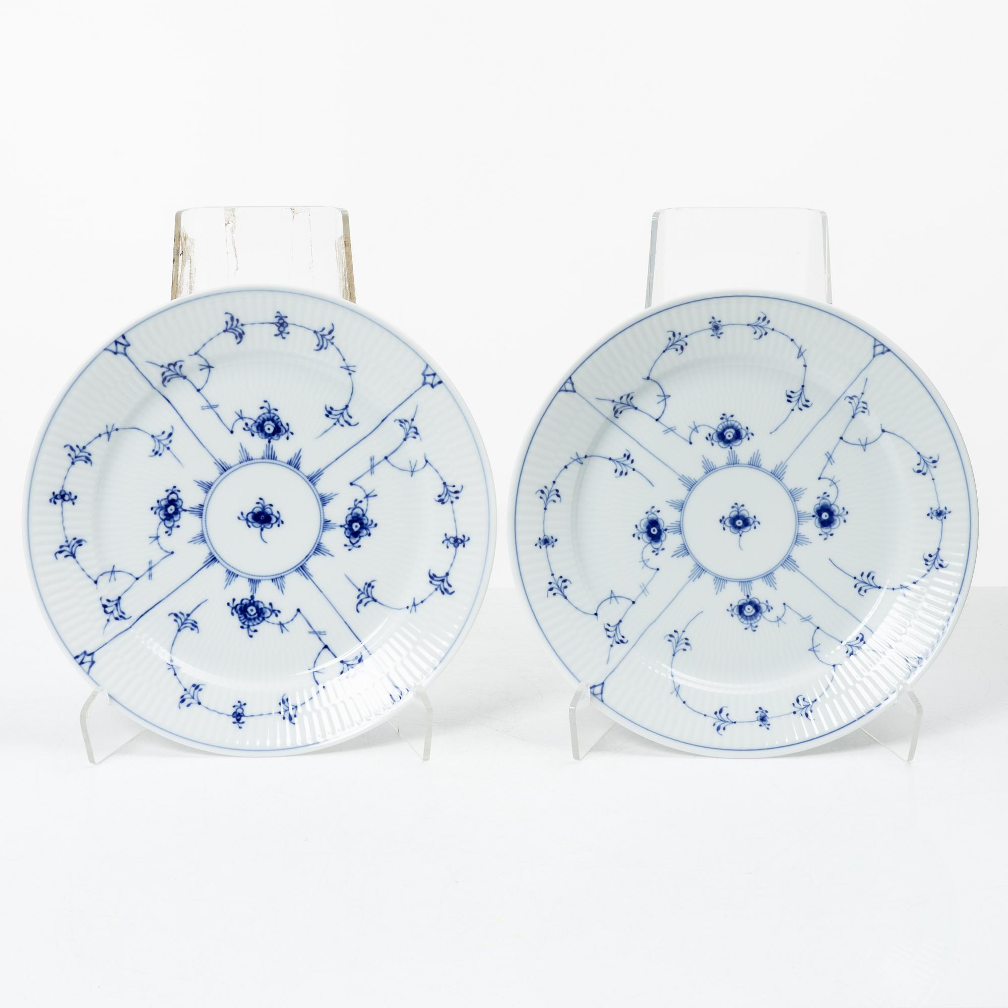Royal Copenhagen, Three pairs of 'Blue fluted' porcelain plates, 'Musselmalet', second part of the 1900s.