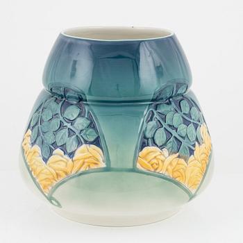 Alf Wallander, ytterfoder, flintgods, jugend,  Rörstrand, tidigt 1900-tal.