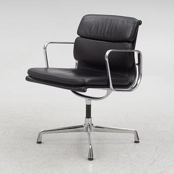 Charles & Ray Eames,.