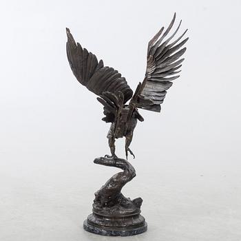 FERNANDEZ ARMAN, skulptur, patinerad brons, "Sliced eagle", signerad och numrerad 3/8, 1986.