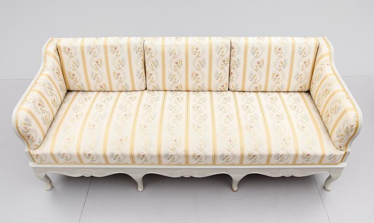 SOFFA, rokokostil, 1900-talets första hälft.