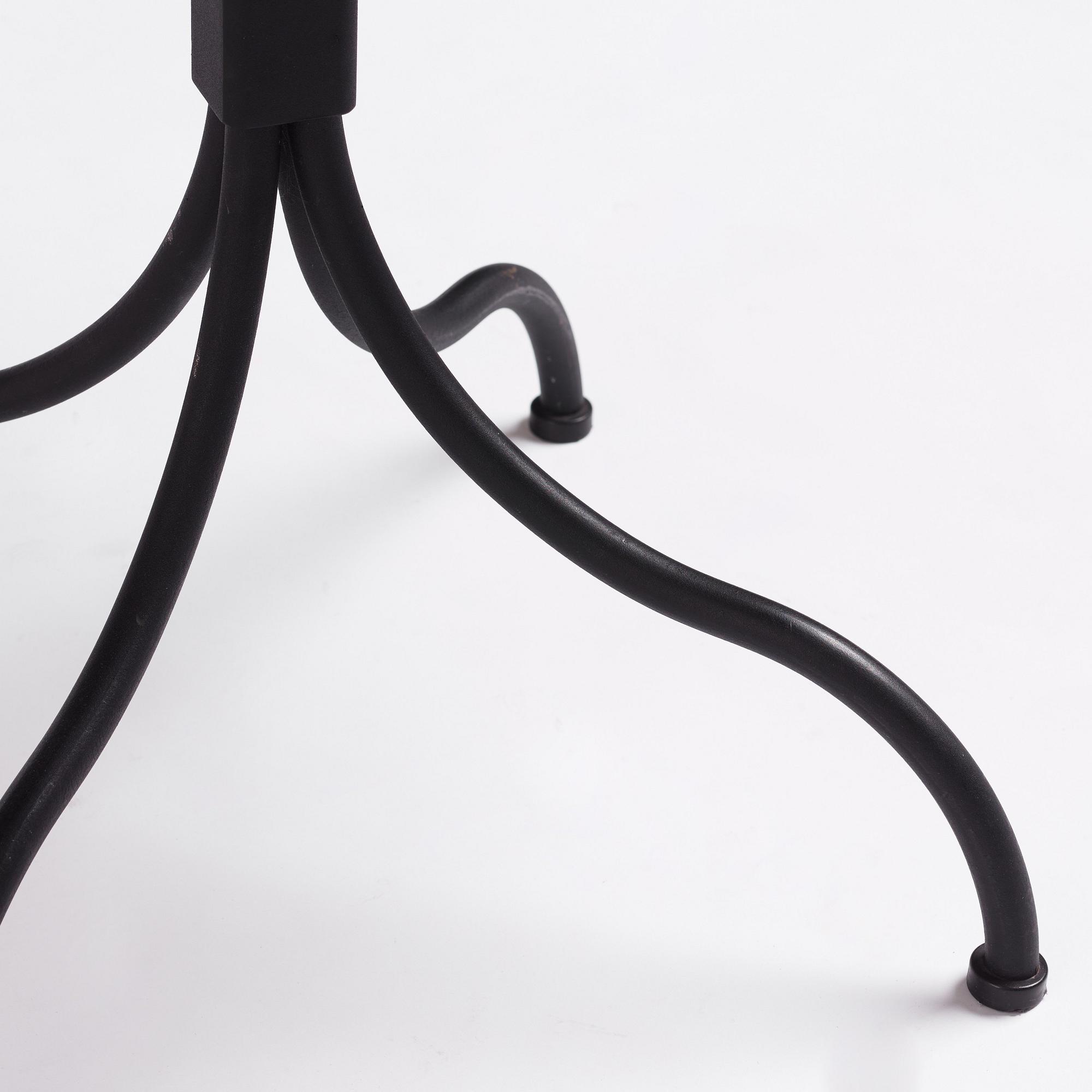 Jonas Bohlin, an 'Ekvator' dining table, Jonas Bohlin Design AB, Stockholm, post 1997.