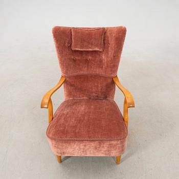 Armchair 1940s.