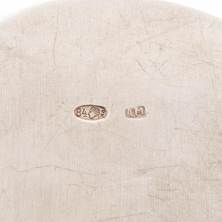 A bread basket in silver, assay master Yakov Nicholayevich Lyapunov Saint Petersburg (1898-1903) and mark of AM.