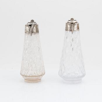 John Grinsell & Sons, a pair of silver and glass carafes, Birmingham 1880.