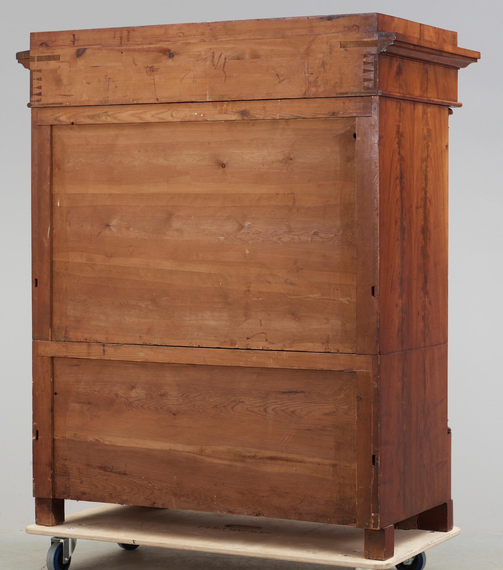 CHIFFONJÉ, Karl Johan, 1800-talets mitt.