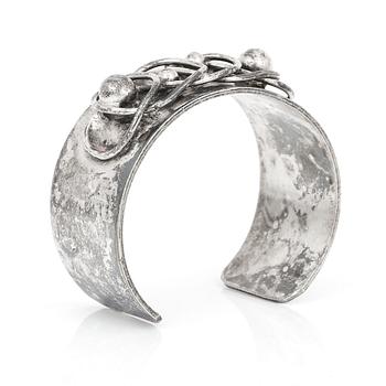 HÄNGE och KEDJAN samt ARMBAND, silver, försilvrad gulmetall och ametist kristall, Annette Borke, Danmark, 1960-70-talets.