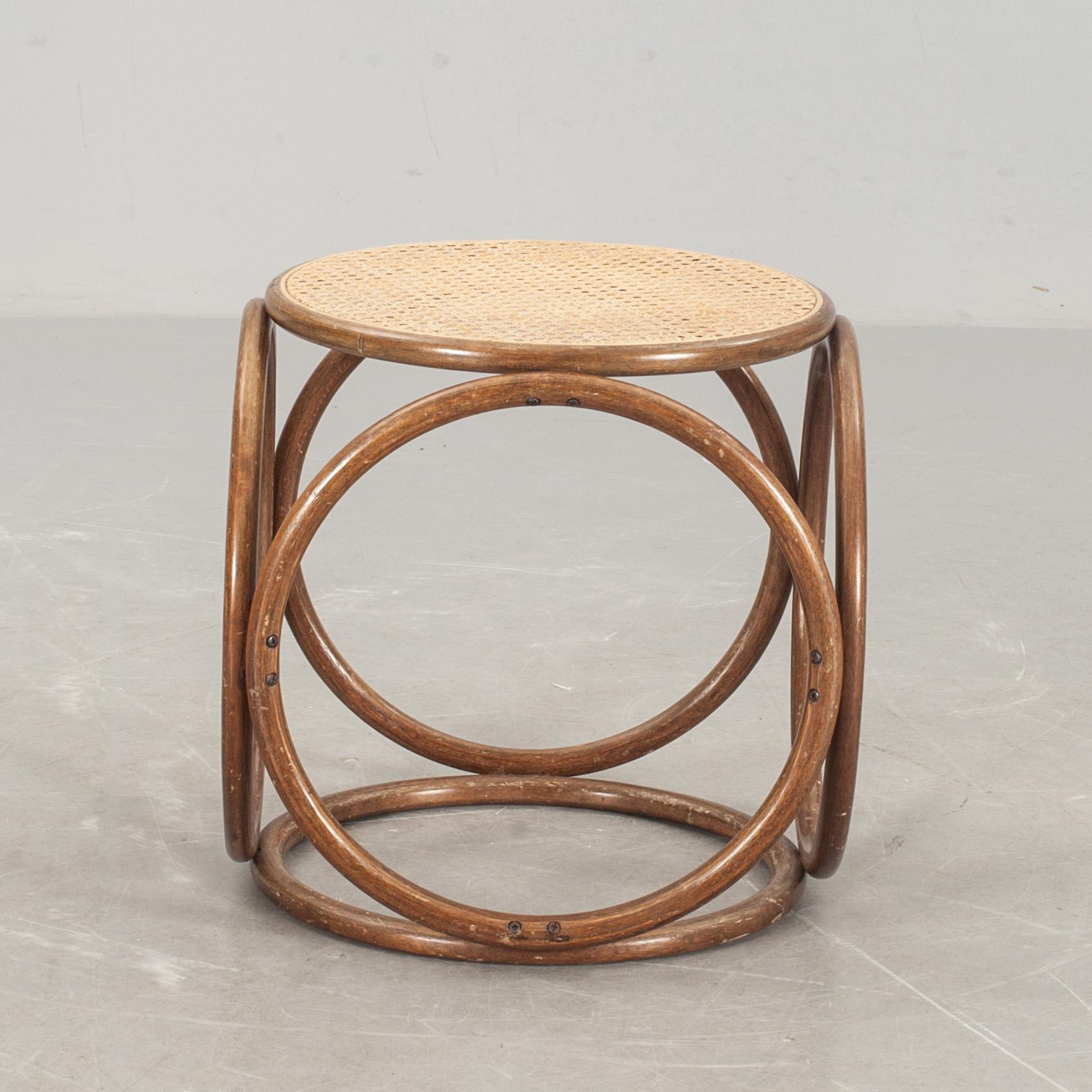 PALL/BORD, troligen Thonet, 1900-talets första hälft.