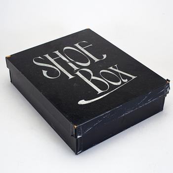 ALLEN JONES, 7 litografier, serigrafi samt aluminiummultipel, signerad och numrerad 29/200.