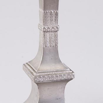 A PAIR OF SWEDISH PEWTER CANDLESTICKS.