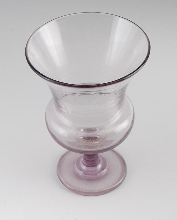 URNA, glas, empire, 1800-talets första hälft.