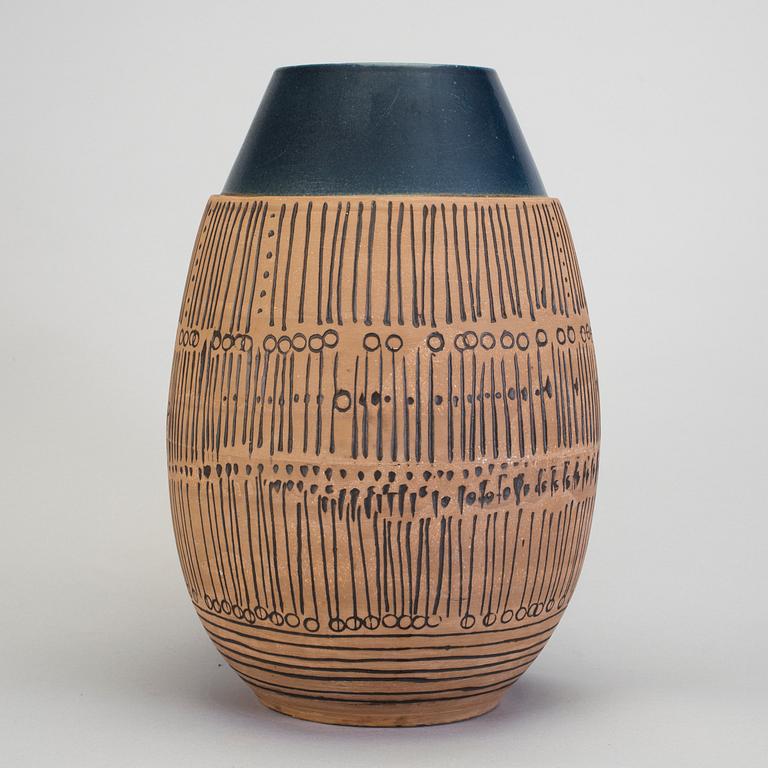 LISA LARSON, vas, stengods, Gustavsberg.