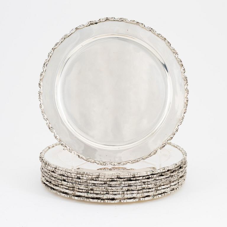 Juventino Lopez Reyes, a set of 12 Rococo style sterling silver dishes, Mexico, 20th Century.